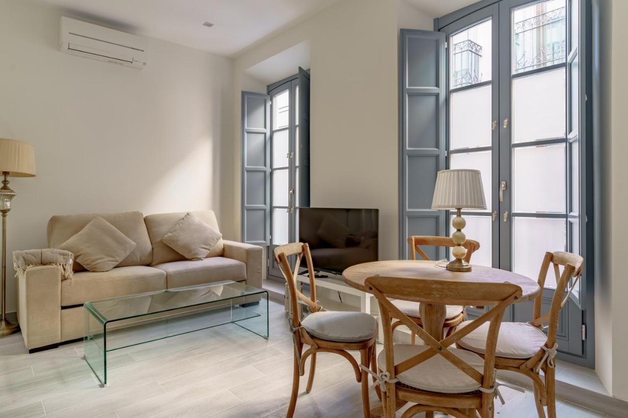 Apartamento Garden Art V Apartment กรานาดา ภายนอก รูปภาพ